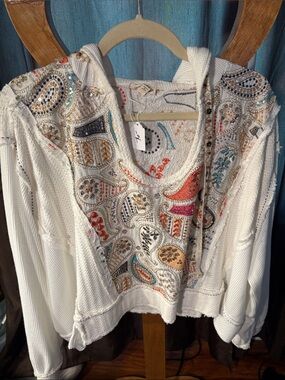 POL White Hoodie with Multicolor Embroidered Paisley Beading